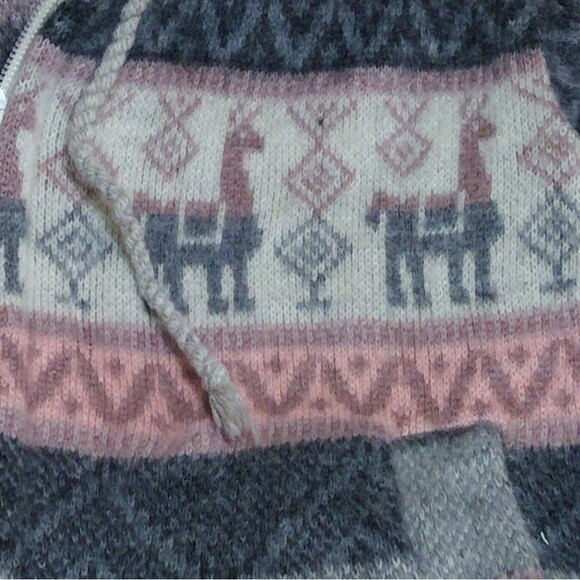 KURI ARTESANIAS Alpaca Wool Ecuador Sweater Hoodie - Picture 7 of 8